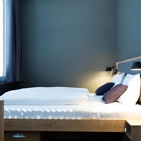 Ξενοδοχείο Aletto Kudamm